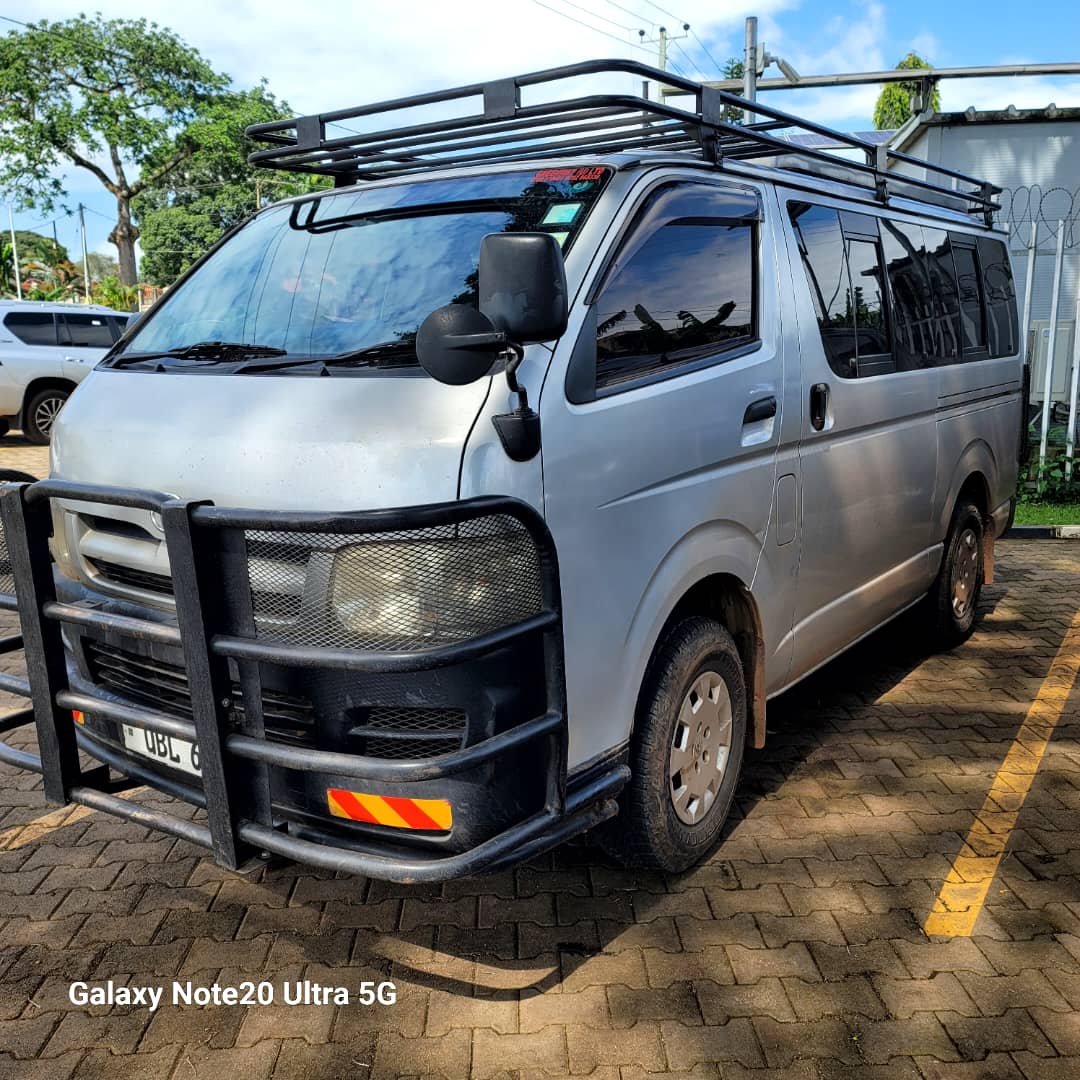 Safari minivan